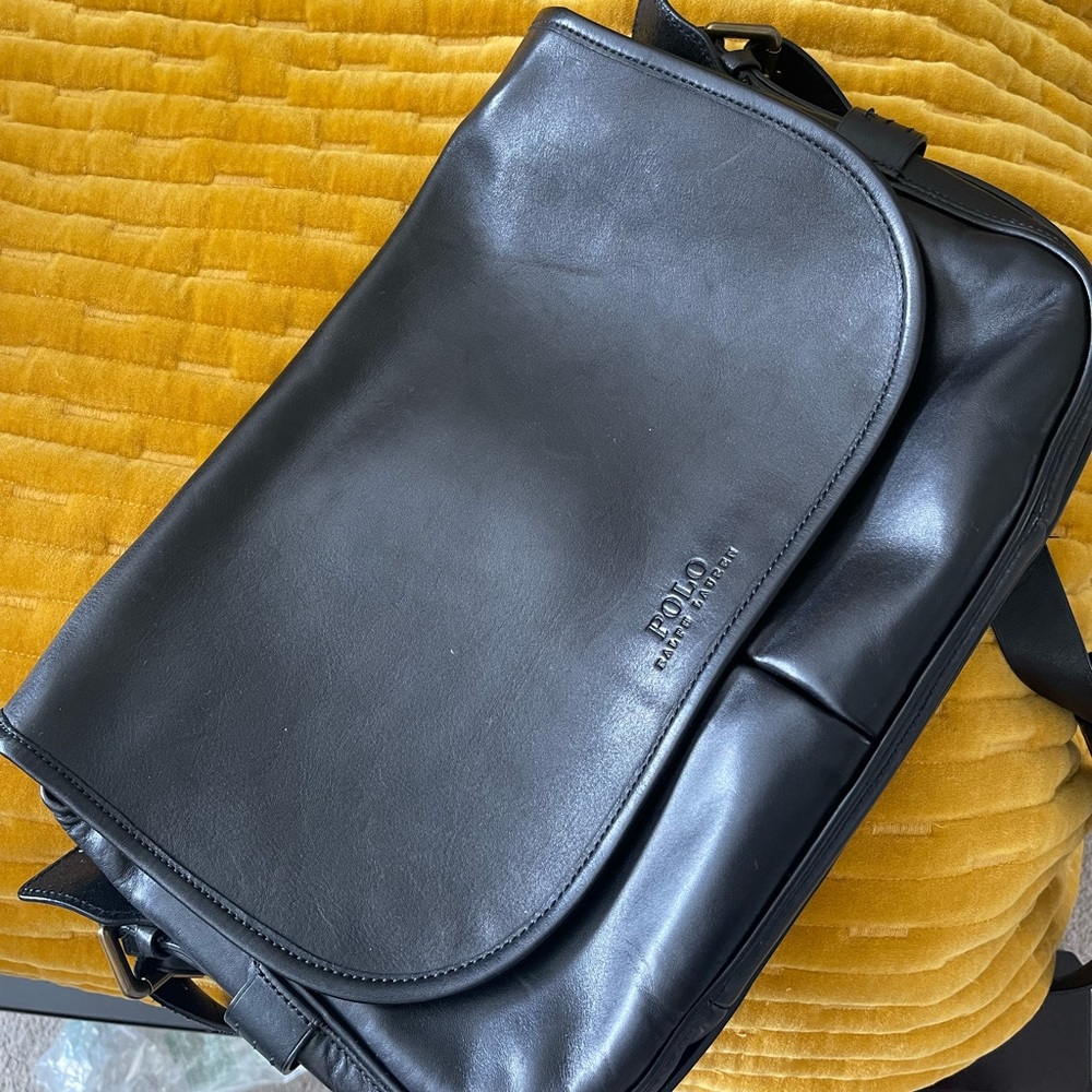 Polo ralph Lauren leather messenger bag
